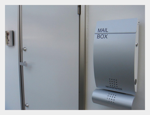 LEONデザイナーズ郵便ポスト LEON MB4501 設置例16