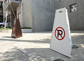 駐車禁止看板 ラグジー駐車禁止看板 設置例2